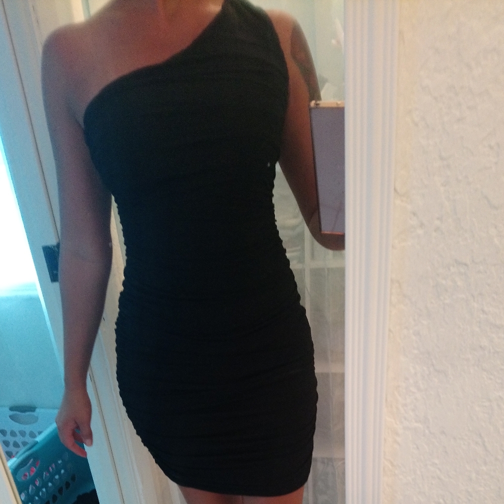 One shoulder dress NWOT